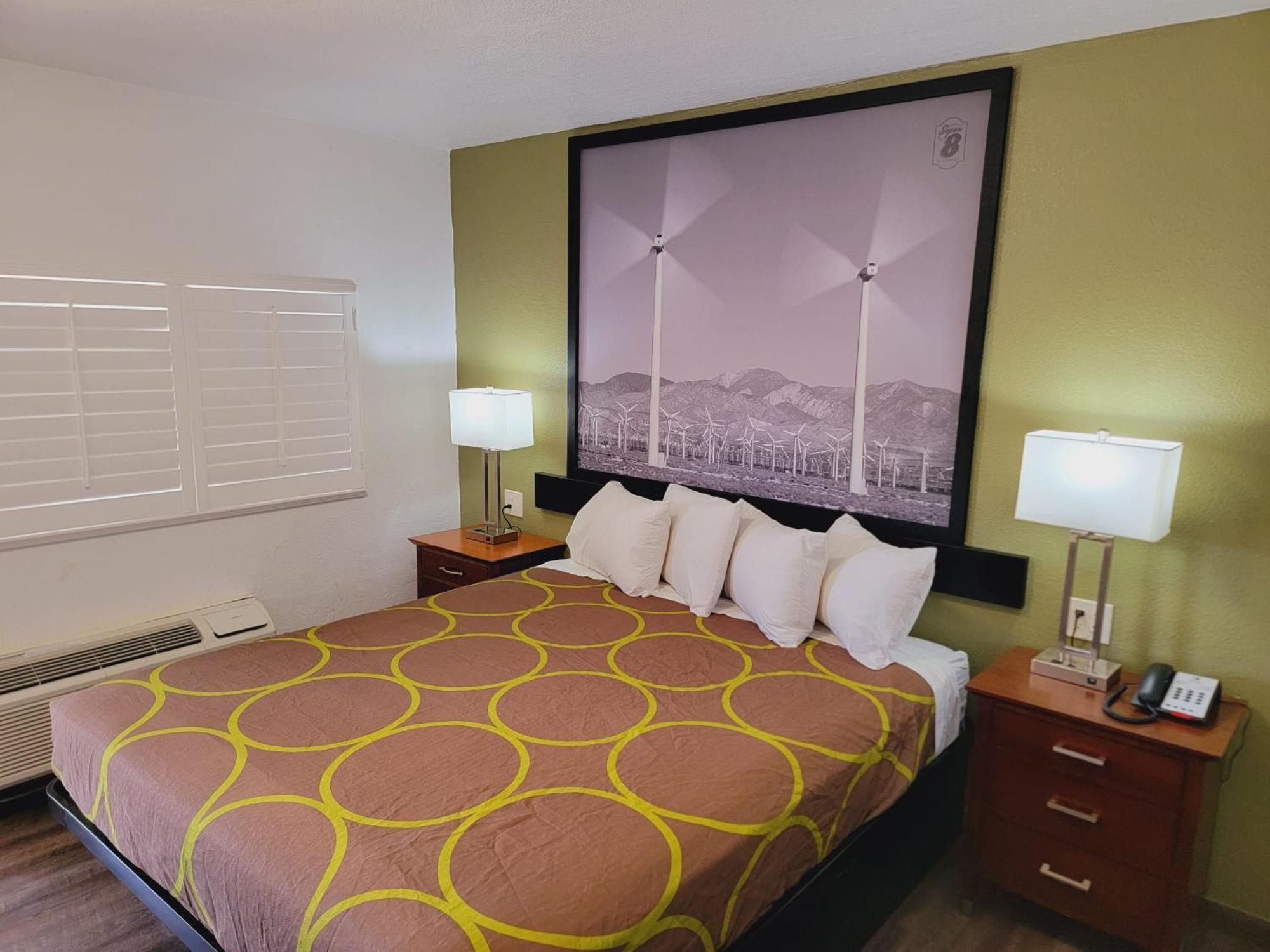 Super 8 By Wyndham El Centro North Hotel Екстериор снимка